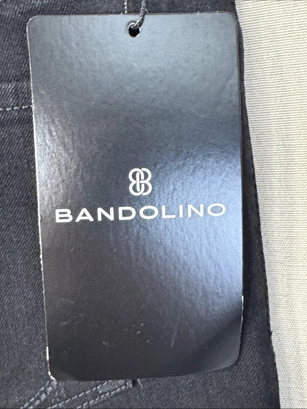 Bandolino Jeans Black Maddie Straight Leg in Size 10 ‎ NWT